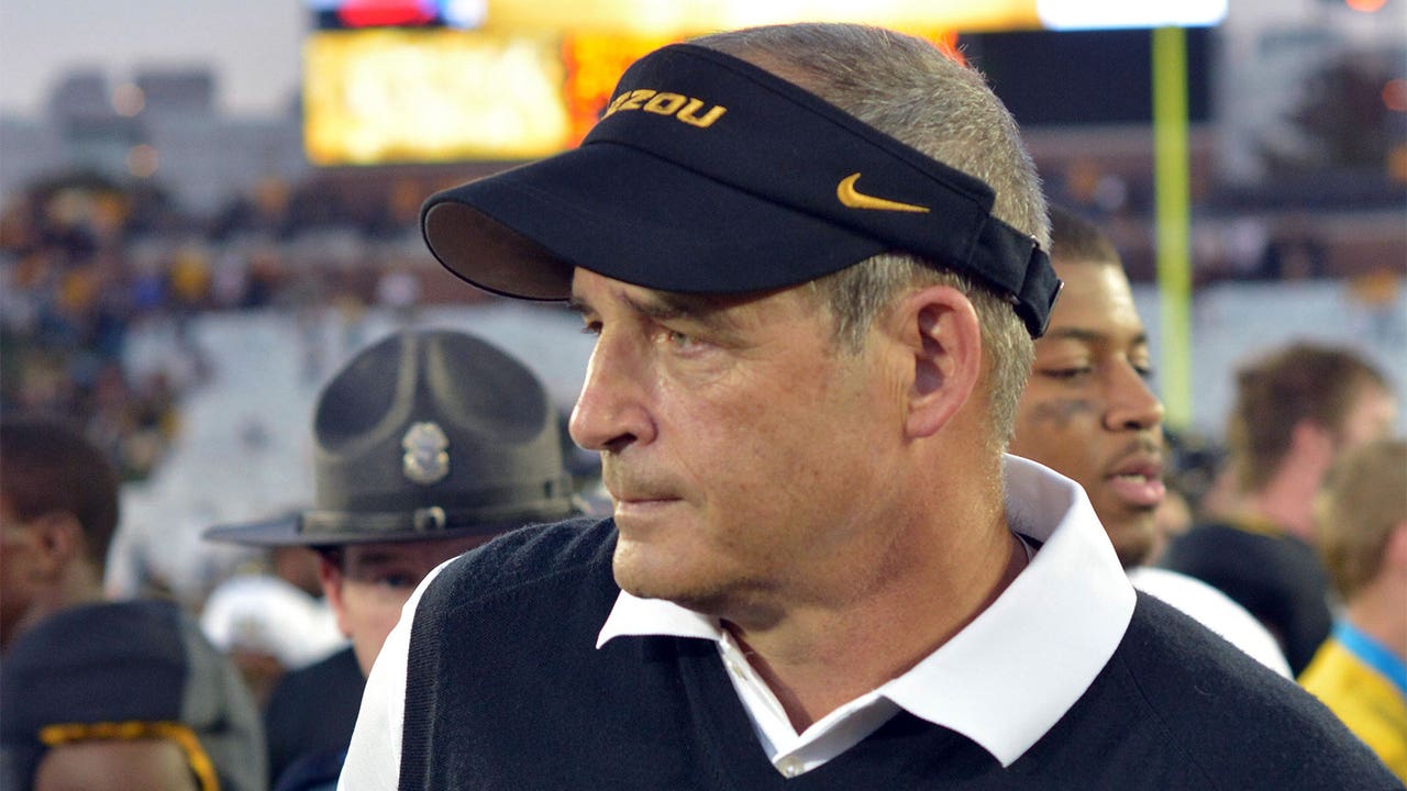 Through dedication, staff stability, Pinkel lands best recruiting class yet